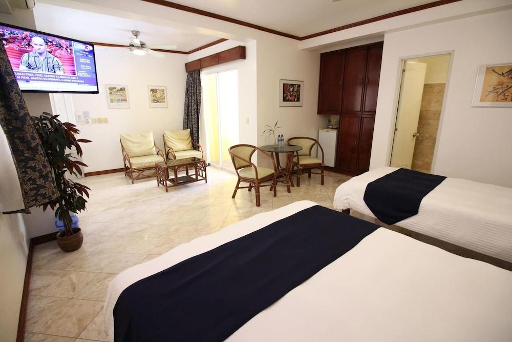 Mermaid Resort Puerto Galera Eksteriør billede