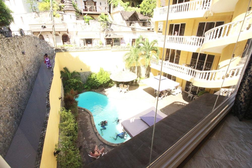 Mermaid Resort Puerto Galera Eksteriør billede